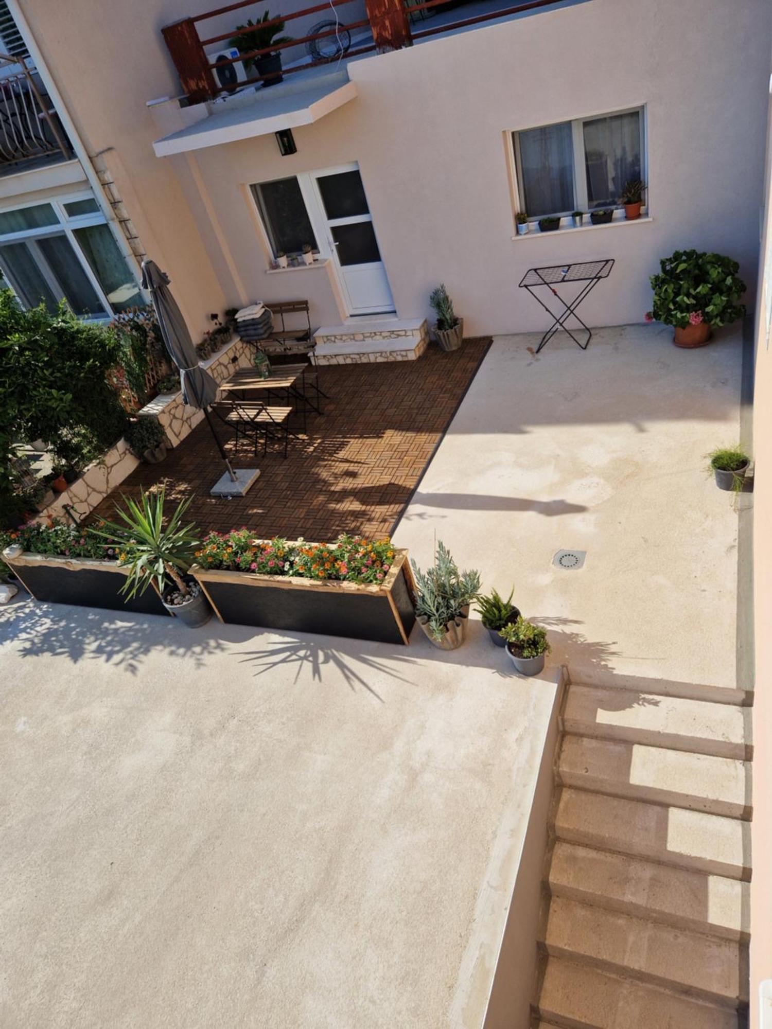 Roza 3 Apartment *